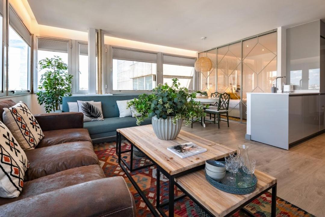 2 Bedrooms 1 Bathroom Furnished - Justicia - Incredible Views - Mintystay Apartment